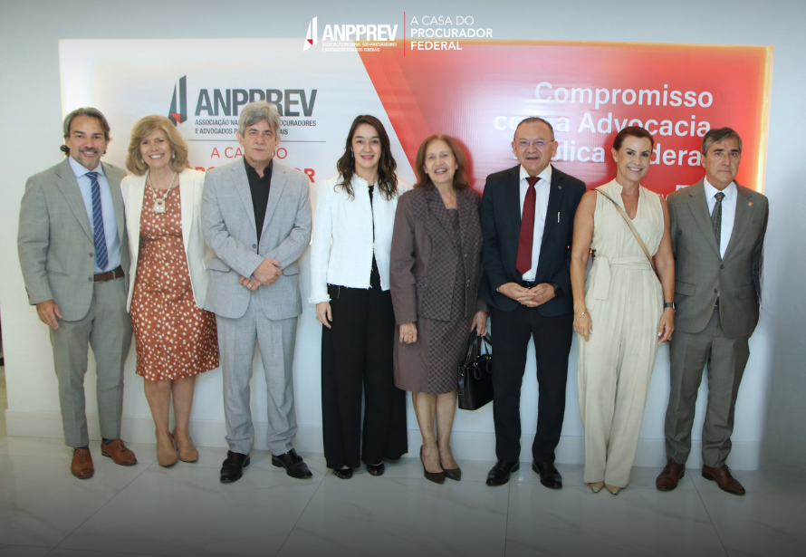 ANPPREV e PGF prestam homenagem a Célia Maria Cavalcanti Ribeiro